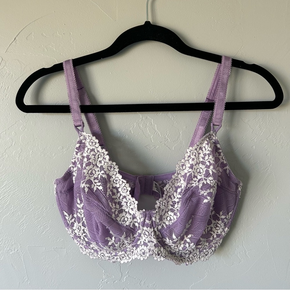 Wacoal Embrace Lace Underwire Bra Purple Size 36DD